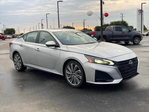 2023 Nissan Altima 2.5 SL