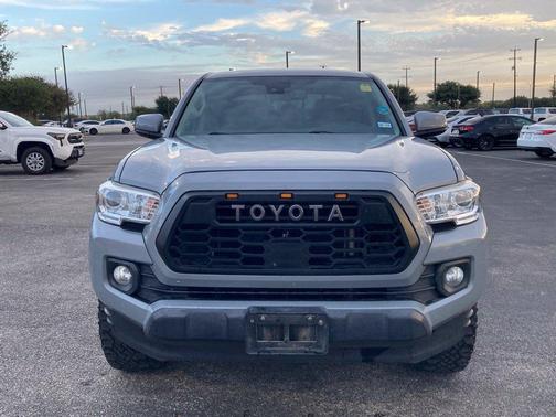Cement 2021 Toyota Tacoma SR5