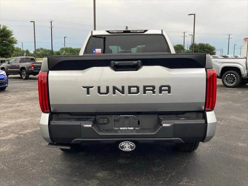 2025 Toyota Tundra SR5