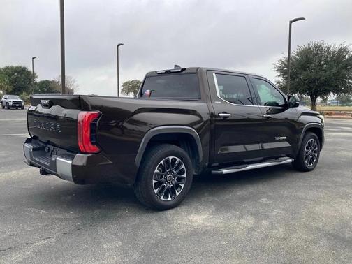 2023 Toyota Tundra Hybrid Limited