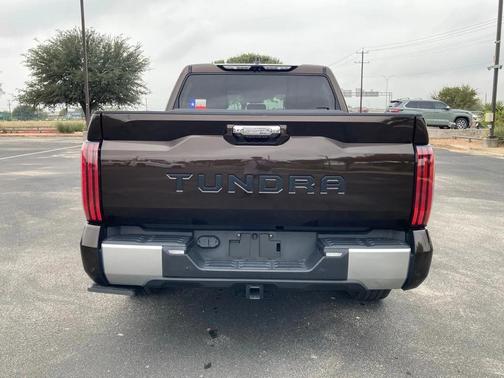 2023 Toyota Tundra Hybrid Limited