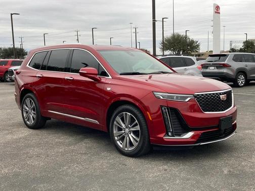 2024 Cadillac XT6 Premium Luxury FWD