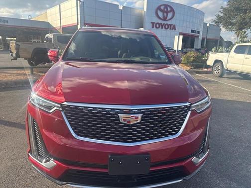 2024 Cadillac XT6 Premium Luxury FWD