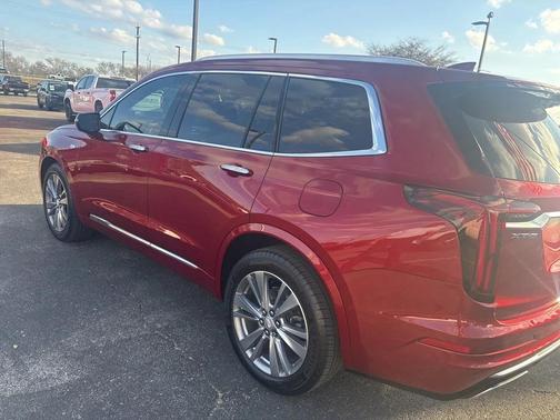 2024 Cadillac XT6 Premium Luxury FWD