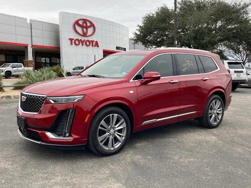 2024 Cadillac XT6 Premium Luxury FWD