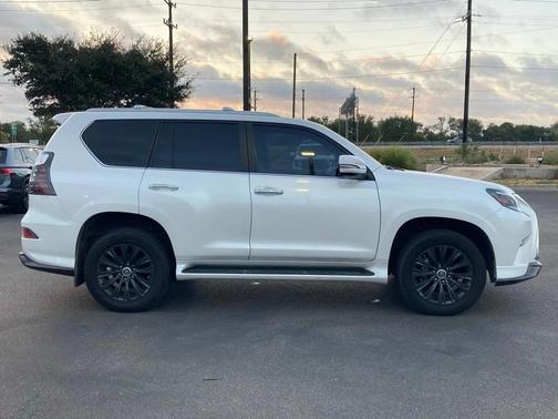 2023 Lexus GX 460 Luxury