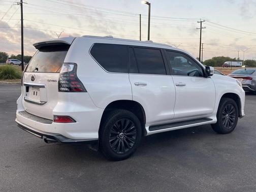 2023 Lexus GX 460 Luxury
