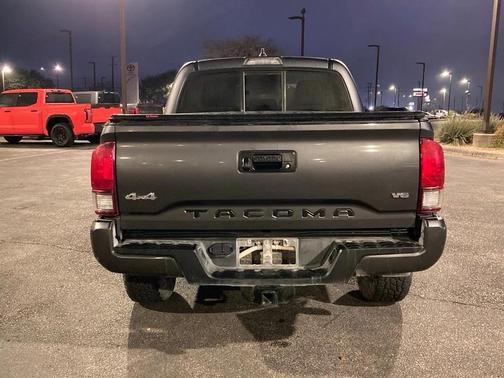 2022 Toyota Tacoma SR