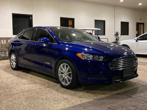 2016 Ford Fusion Hybrid SE