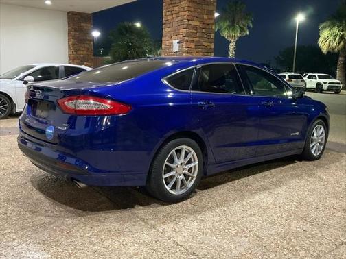 2016 Ford Fusion Hybrid SE