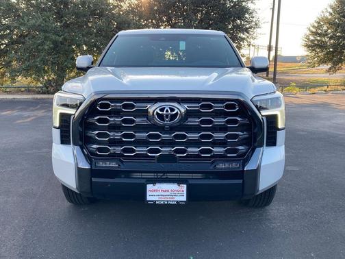 Wind Chill Pearl 2026 Toyota Tundra Platinum