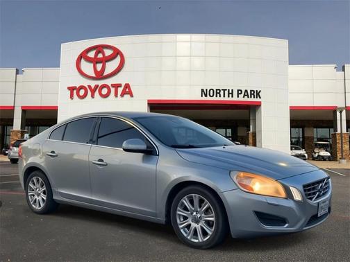 2013 Volvo S60 T5