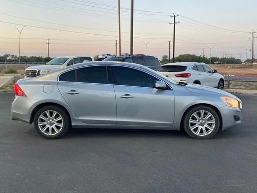 2013 Volvo S60 T5