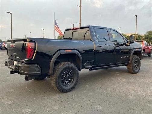 2025 GMC Sierra 2500 AT4