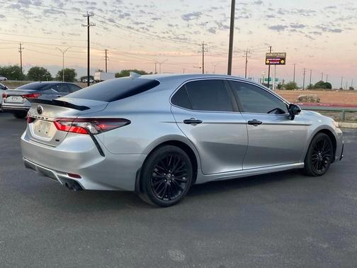 2023 Toyota Camry SE