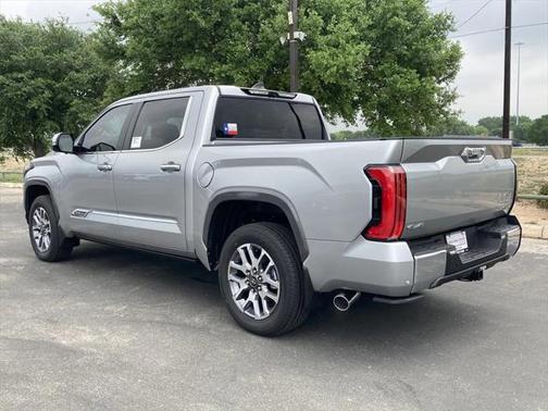 2025 Toyota Tundra Hybrid 1794 Edition