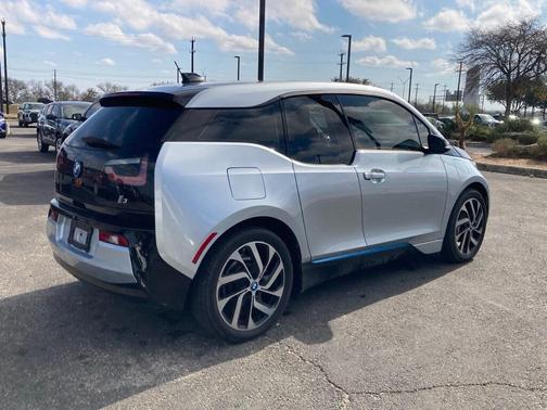 2015 BMW i3 Base w/Range Extender