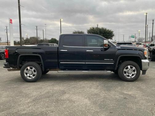 2019 GMC Sierra 3500 SLT
