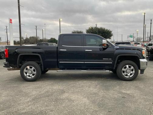 2019 GMC Sierra 3500 SLT