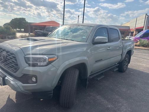 2023 Toyota Tacoma TRD Sport