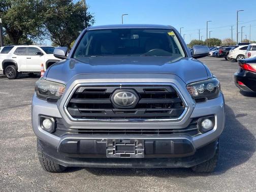 2018 Toyota Tacoma SR5
