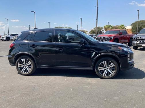 2024 Mitsubishi Outlander Sport SE