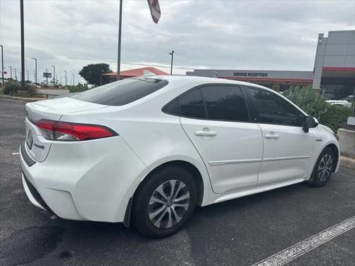 2021 Toyota Corolla Hybrid LE