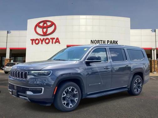 2023 Jeep Wagoneer L Series III 4x4