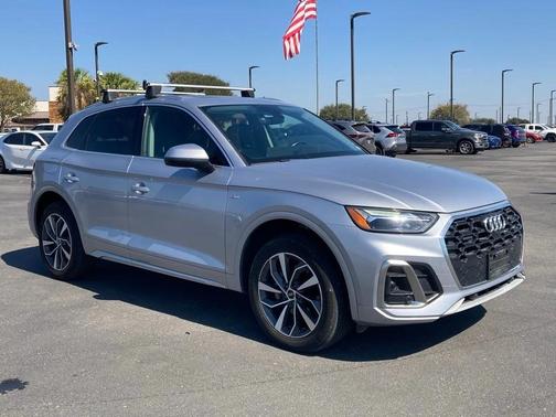 2023 Audi Q5 45 S line Premium Plus