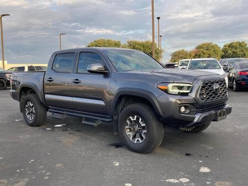2022 Toyota Tacoma TRD Off Road