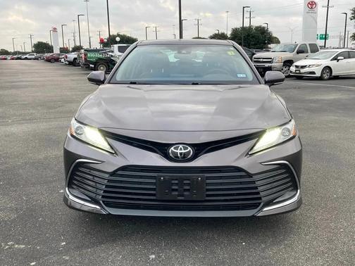 2023 Toyota Camry XLE