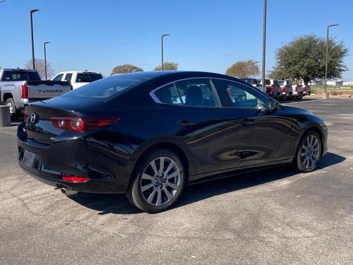 2025 Mazda Mazda3 FWD w/Preferred Package