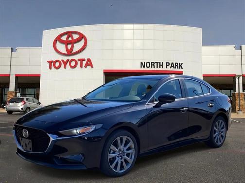 2025 Mazda Mazda3 FWD w/Preferred Package