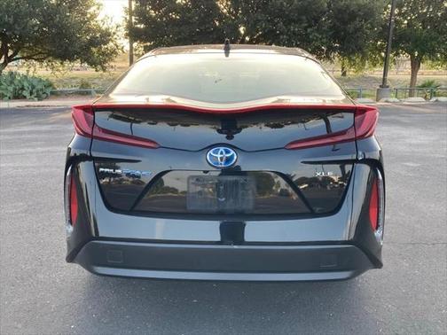 2022 Toyota Prius Prime XLE