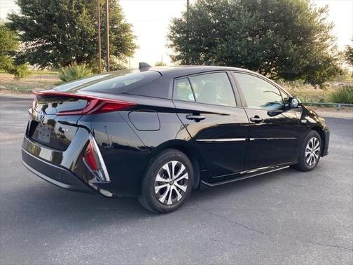 2022 Toyota Prius Prime XLE