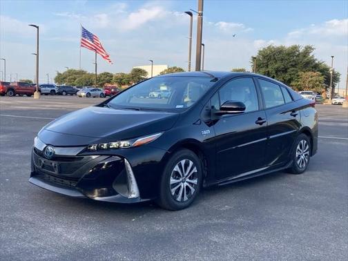2022 Toyota Prius Prime XLE