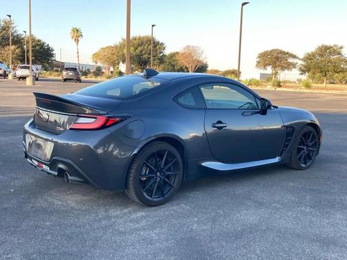 2023 Toyota GR86 Premium