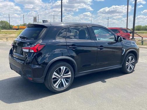 2024 Mitsubishi Outlander Sport SE