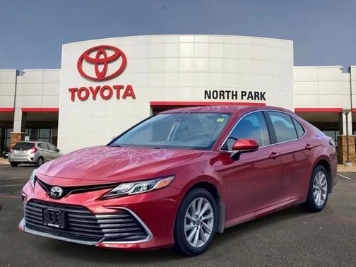 2024 Toyota Camry LE