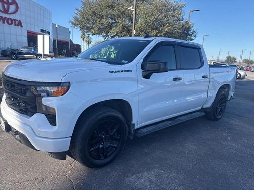 2024 Chevrolet Silverado 1500 Custom