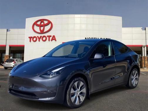 2024 Tesla Model Y Long Range Dual Motor All-Wheel Drive