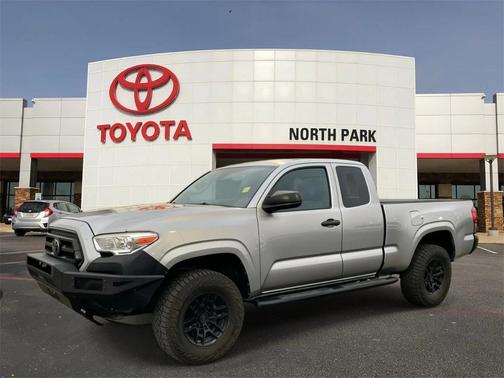 2020 Toyota Tacoma SR