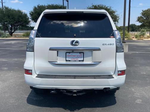2023 Lexus GX 460 Premium