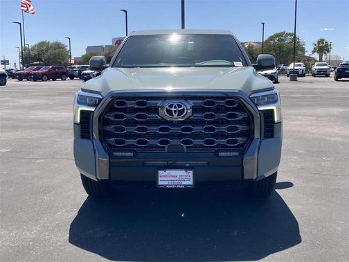 2026 Toyota Tundra Hybrid Platinum