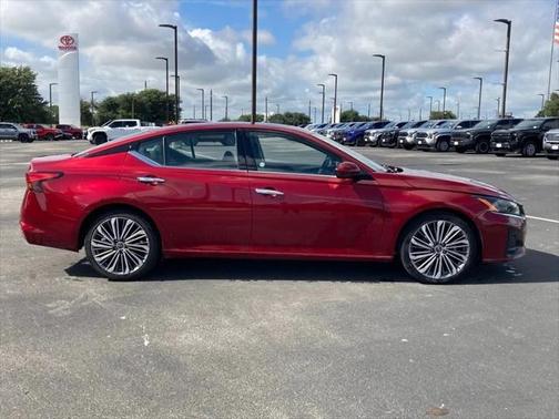 2023 Nissan Altima 2.5 SL