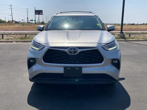 2023 Toyota Highlander Limited