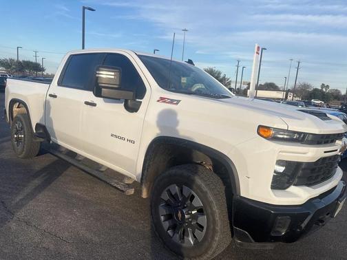 2024 Chevrolet Silverado 2500 Custom