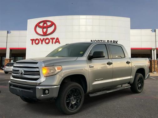 2017 Toyota Tundra SR5