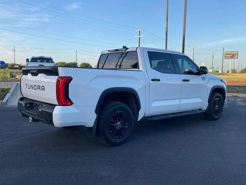 2024 Toyota Tundra SR5
