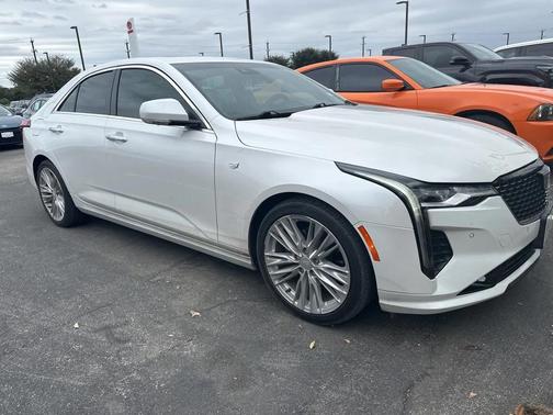 2023 Cadillac CT4 Premium Luxury